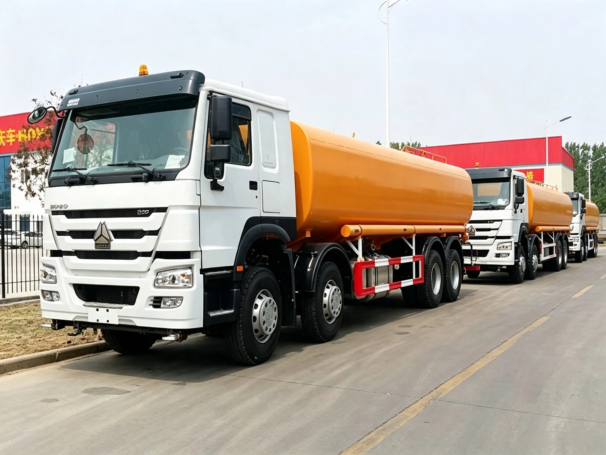 8×4 Fuel Tank Trucks