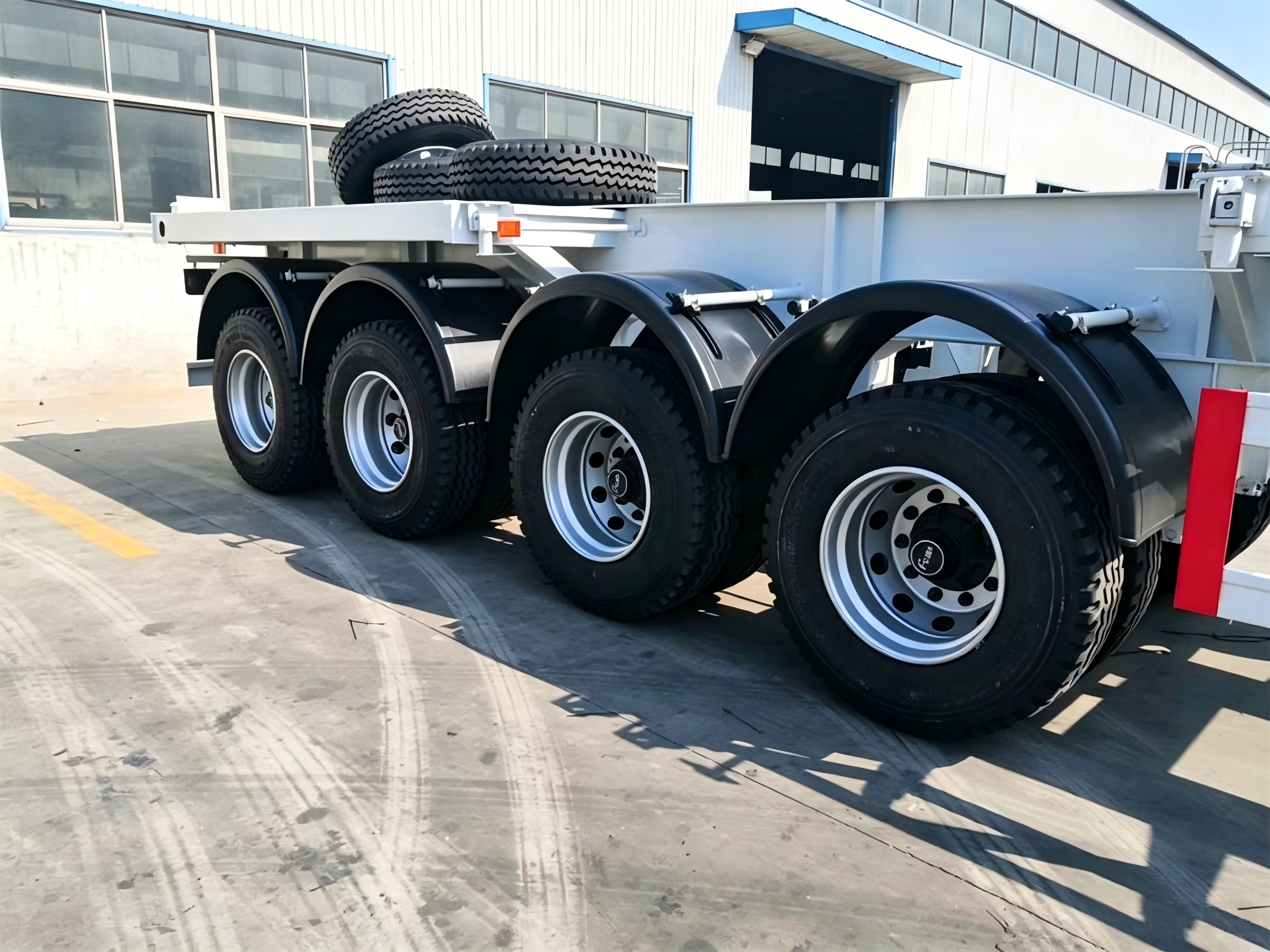 4 Axles Skeletal Trailer